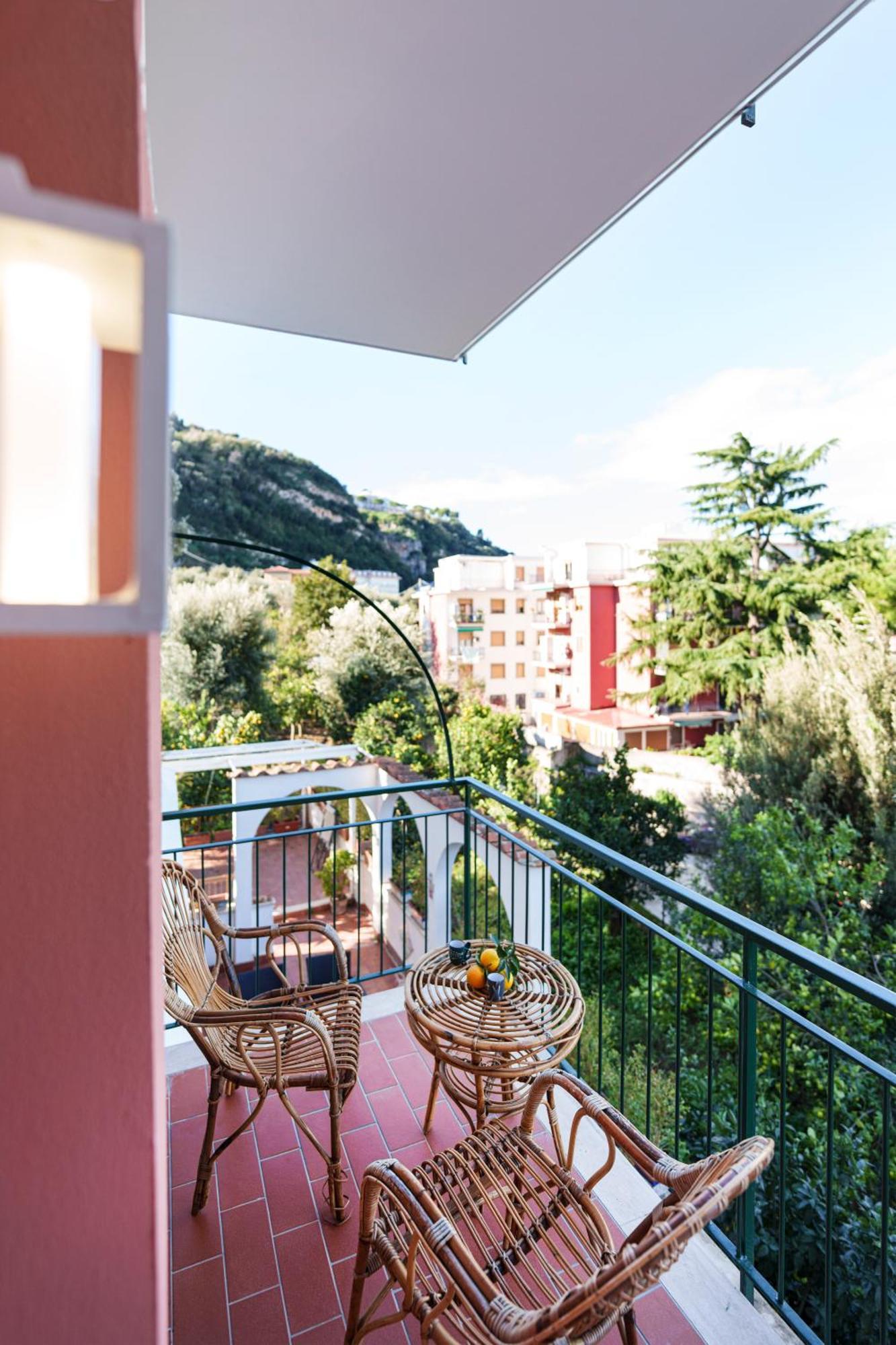 Marina Piccola Apartment Sorrento Ngoại thất bức ảnh